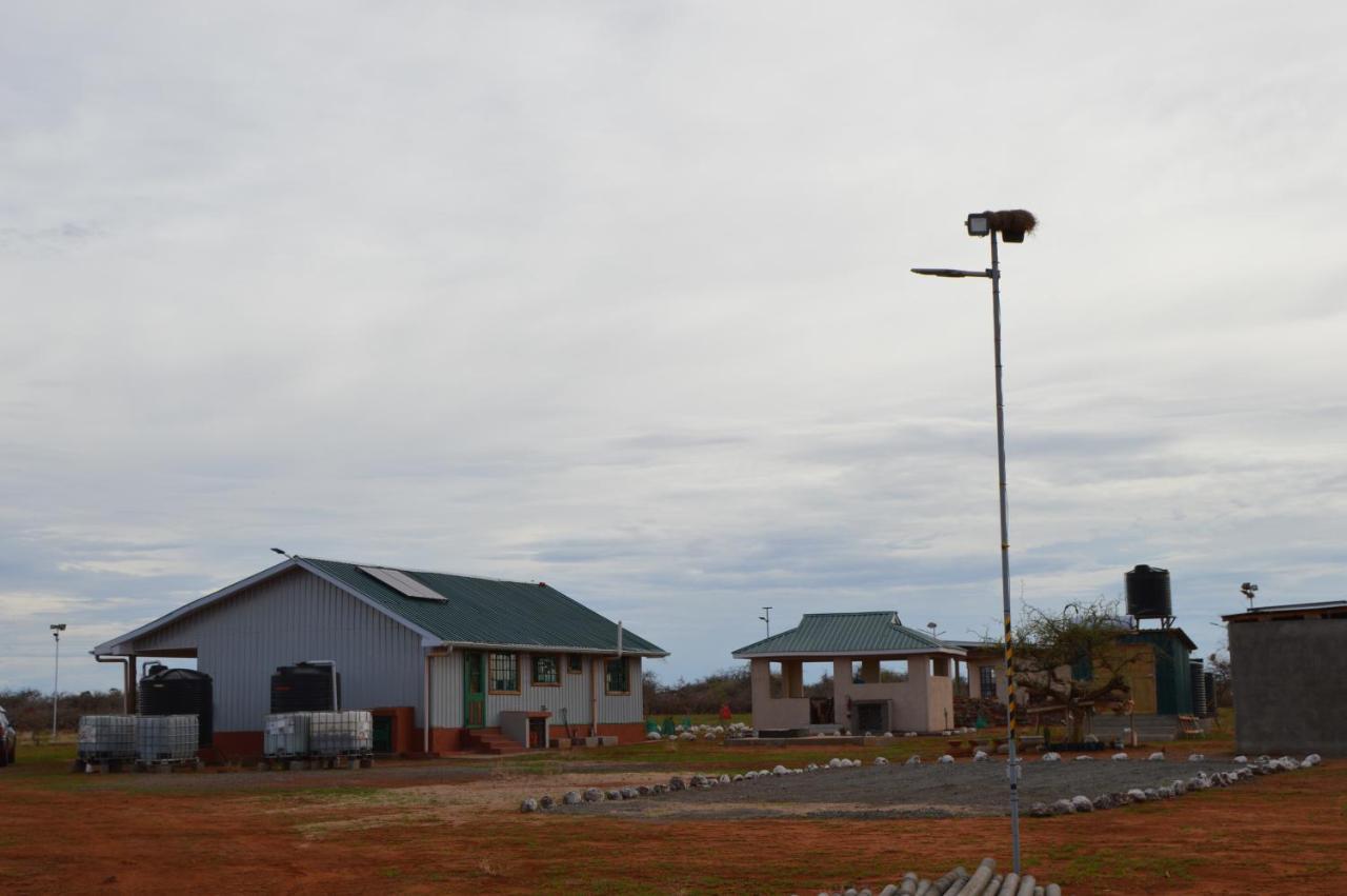 Wild Amboseli Ndovu Cottage. ภายนอก รูปภาพ