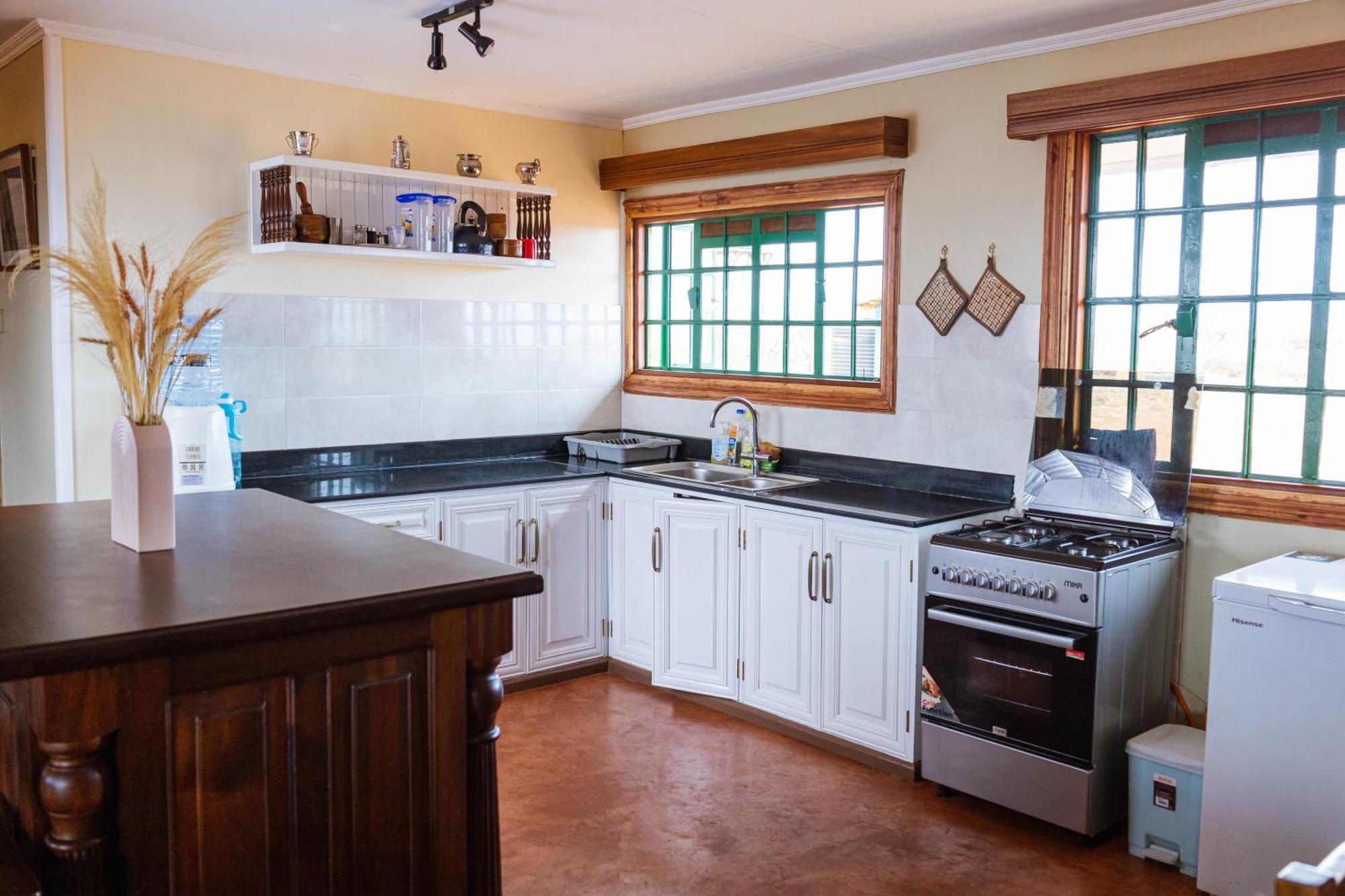 Wild Amboseli Ndovu Cottage. ภายนอก รูปภาพ