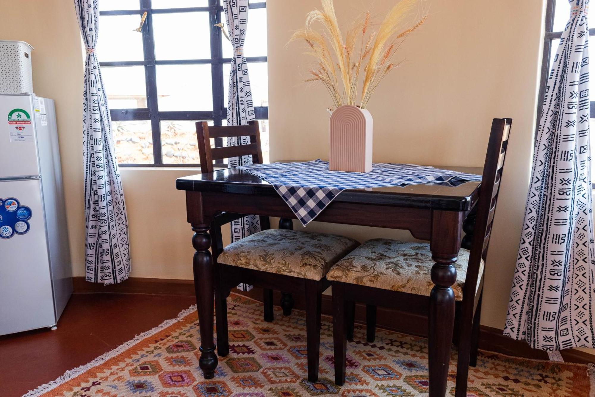 Wild Amboseli Ndovu Cottage. ภายนอก รูปภาพ